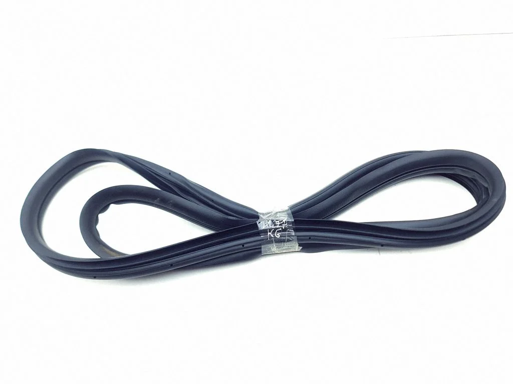 Tagaukse tihend (kere pool) – Honda HR-V (2021-)