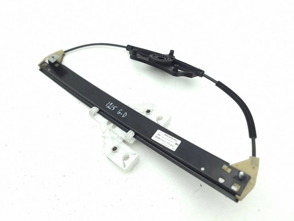 Rear window lifting mechanism without motor 8W0839462
