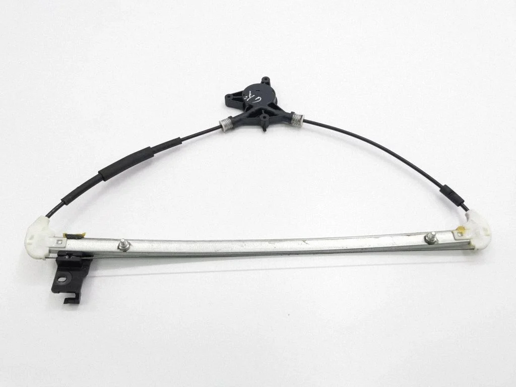 Rear window lifting mechanism without motor – left