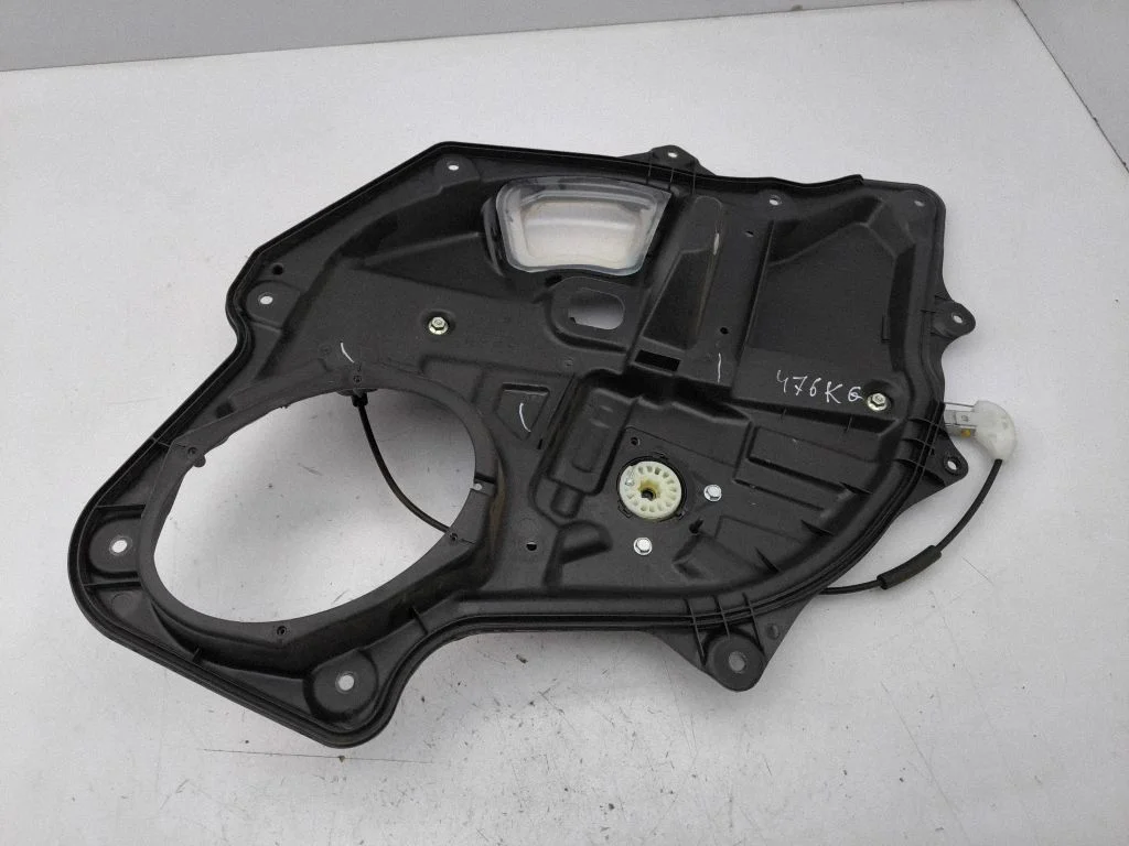 Rear window lifting mechanism without motor EG217397X