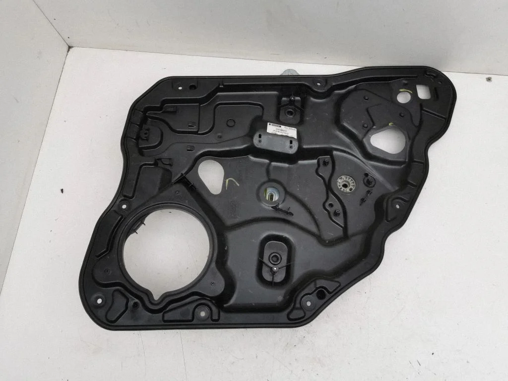 Rear window lifting mechanism without motor 30753330