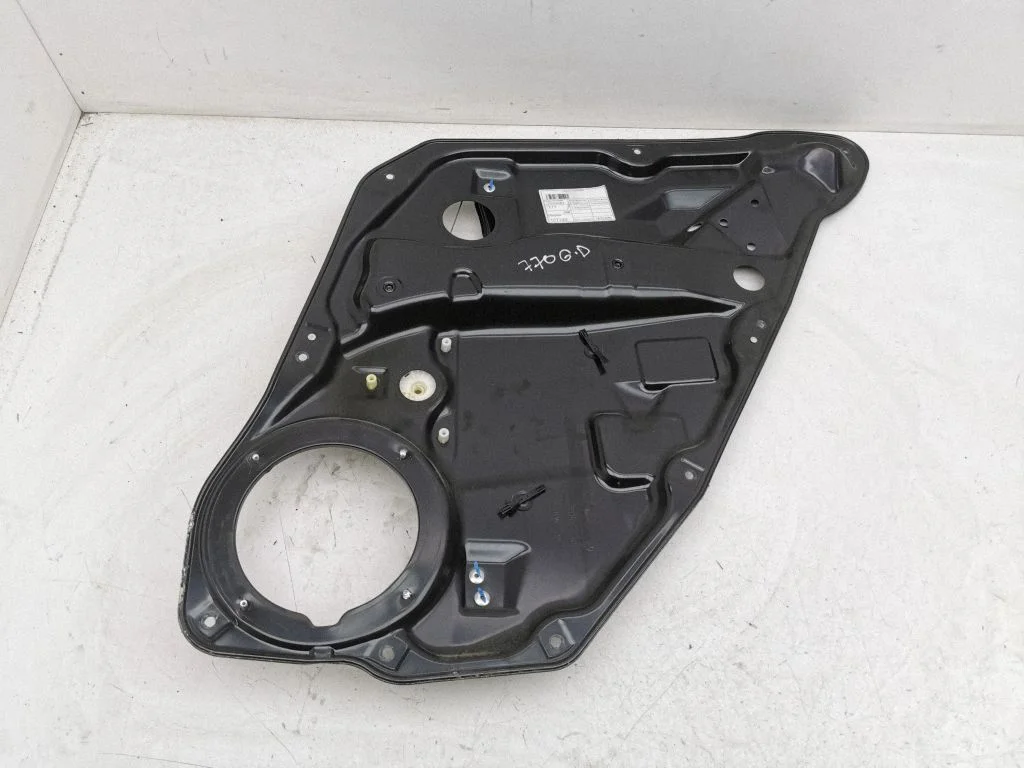 Rear window lifting mechanism without motor 993677105