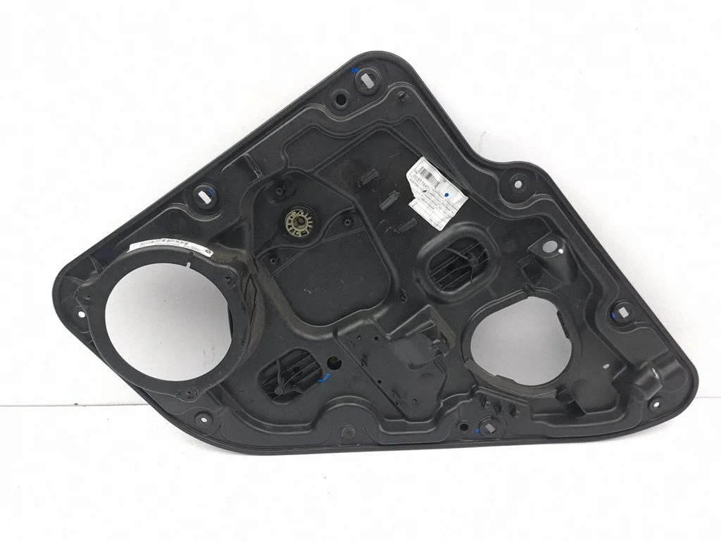 Rear window lifting mechanism without motor – right