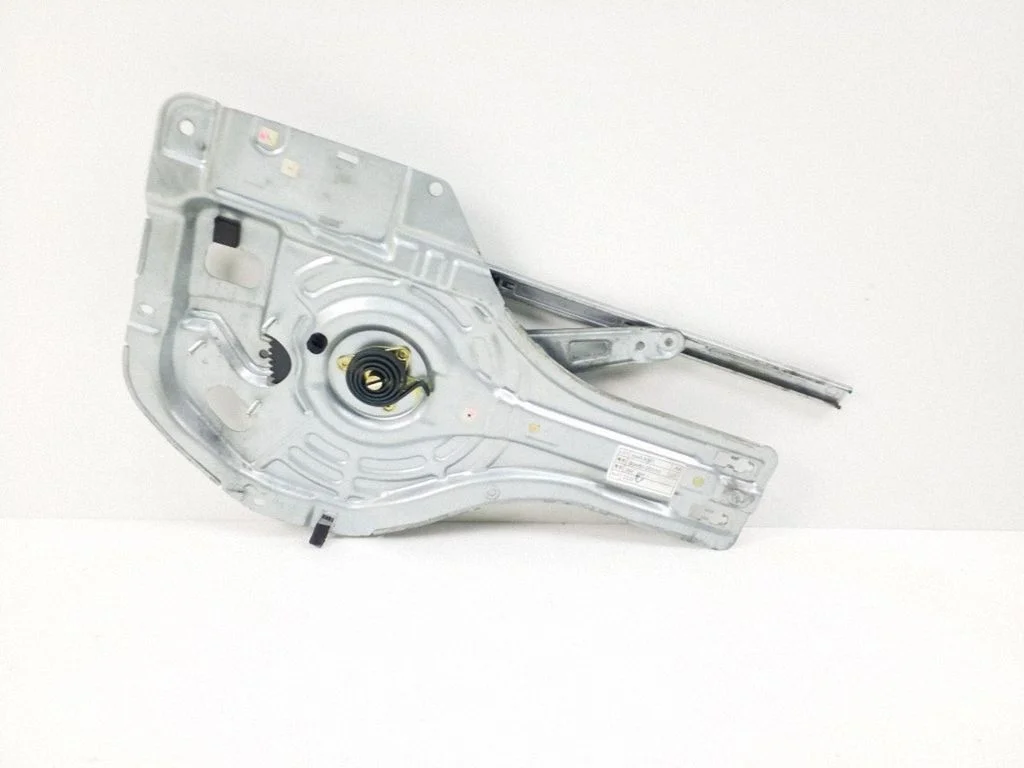 Rear window lifting mechanism without motor 834802E010