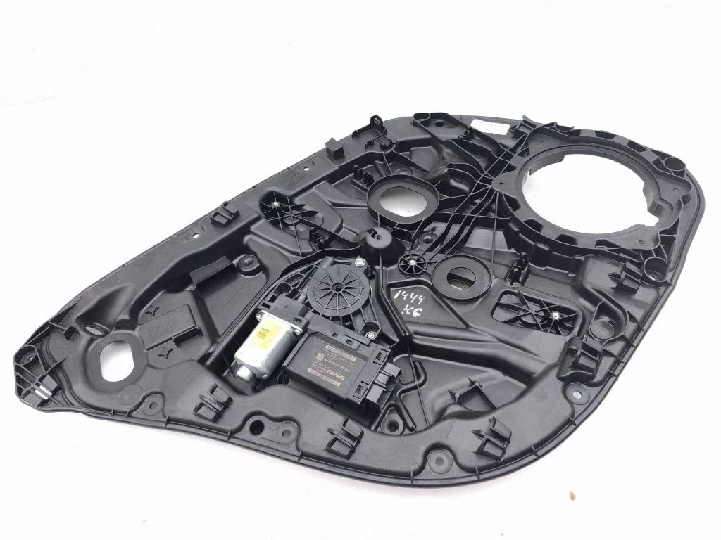 Rear door window regulator with motor 31462706