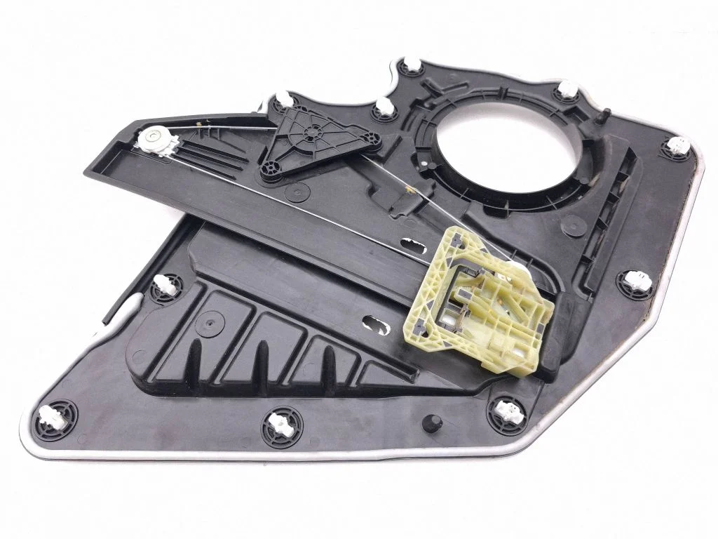Rear door window regulator with motor 0130822090