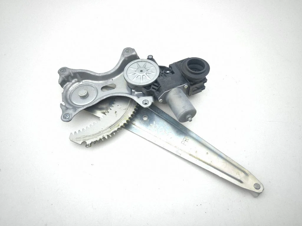 Rear door window regulator with motor 8571047150
