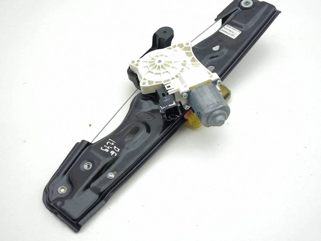 Rear door window regulator with motor C26572104