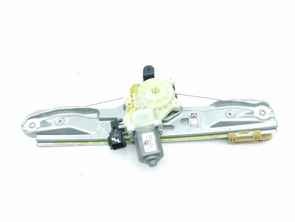 Rear door window regulator with motor BM51A27000BA