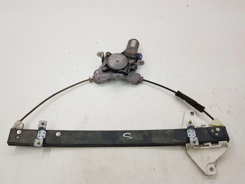 Rear door window regulator with motor 96627082
