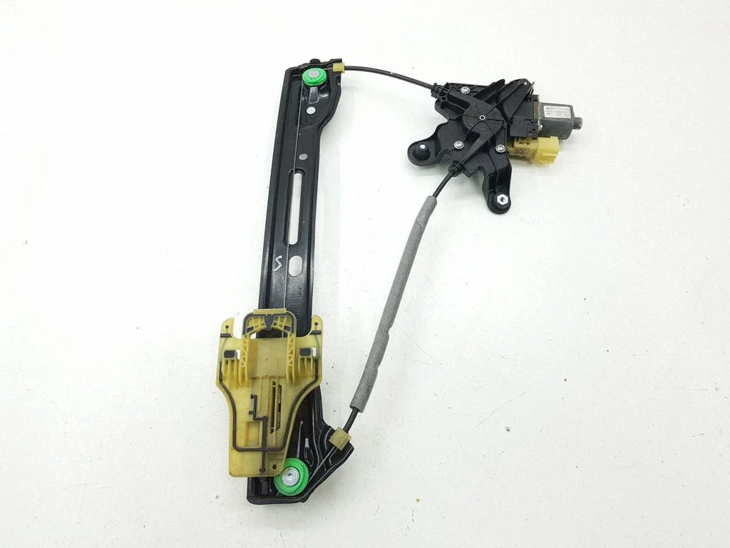 Rear door window regulator with motor DS73F27000BF