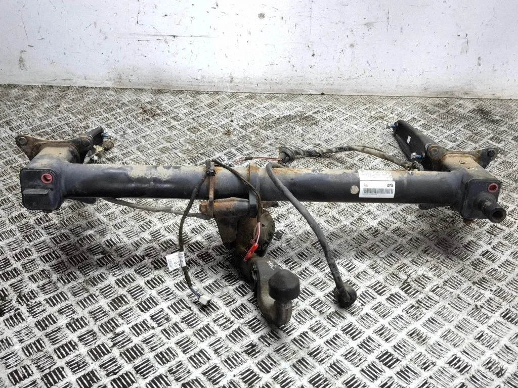 Tow bar set A1643102337