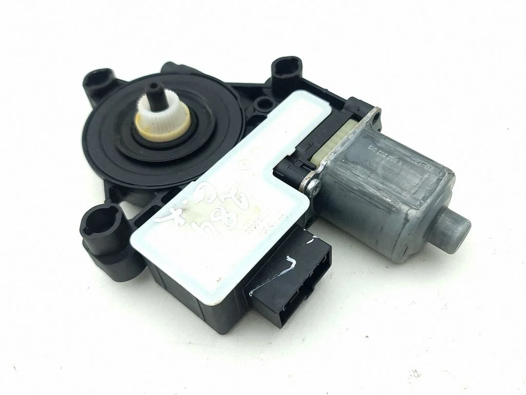 Rear door window regulator motor 5Q0959407D
