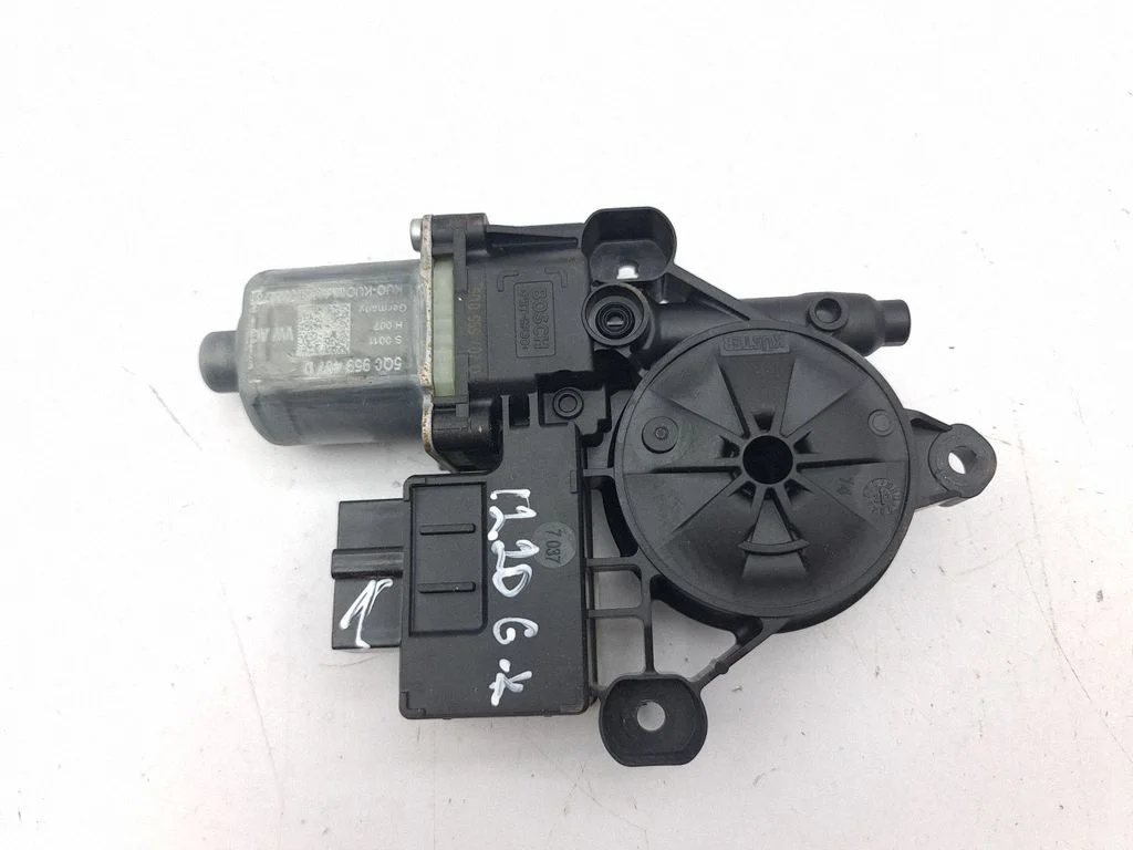 Rear door window regulator motor 5Q0959407D