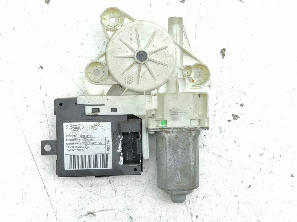 Rear door window regulator motor 981537103