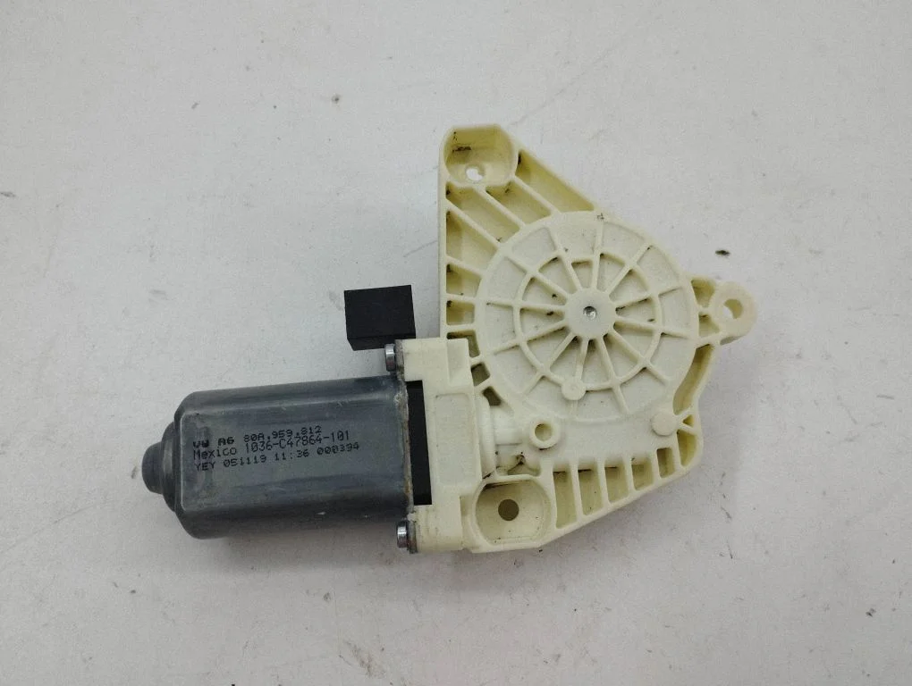 Aizmugurējā loga pacēlāja motoriņš 80a959812