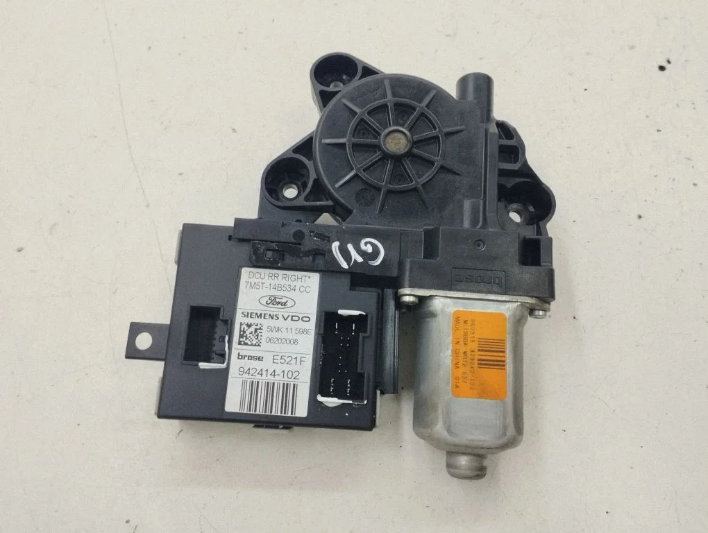 Rear door window regulator motor 7M5T14B534CC