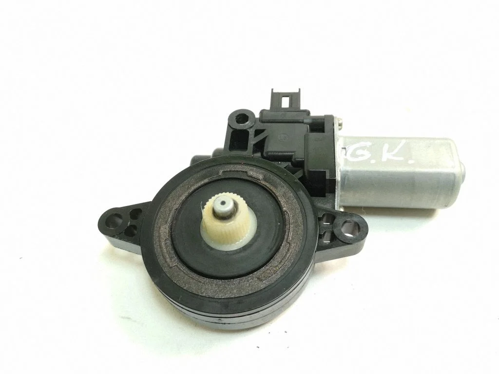 Rear door window regulator motor D6515958X