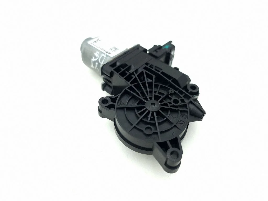 Rear door window regulator motor 83460G4010