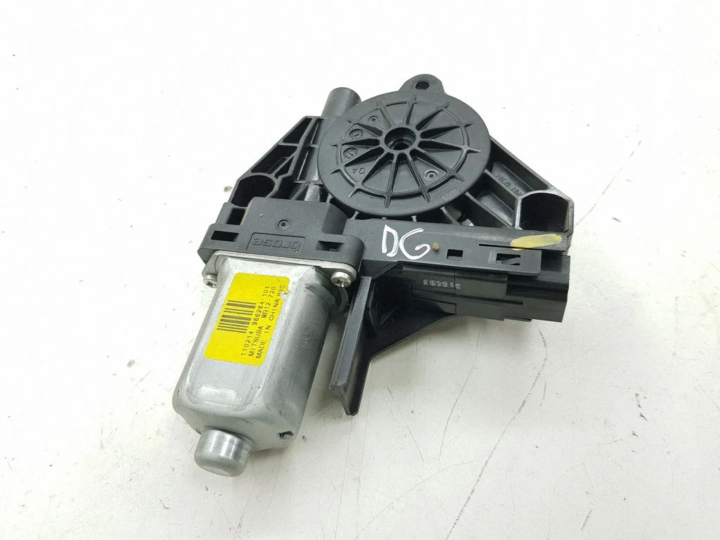 Rear door window regulator motor 110214