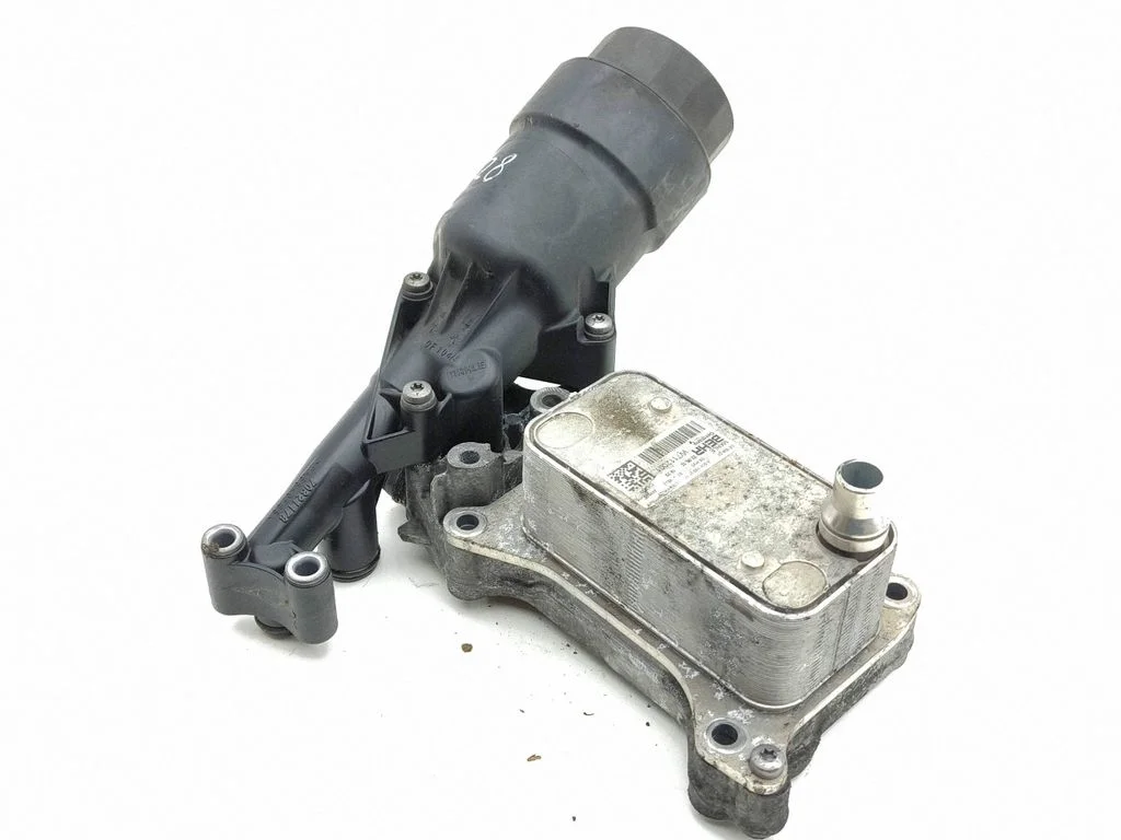 Eļļas filtra turētājs/dzesētājs A6511800565