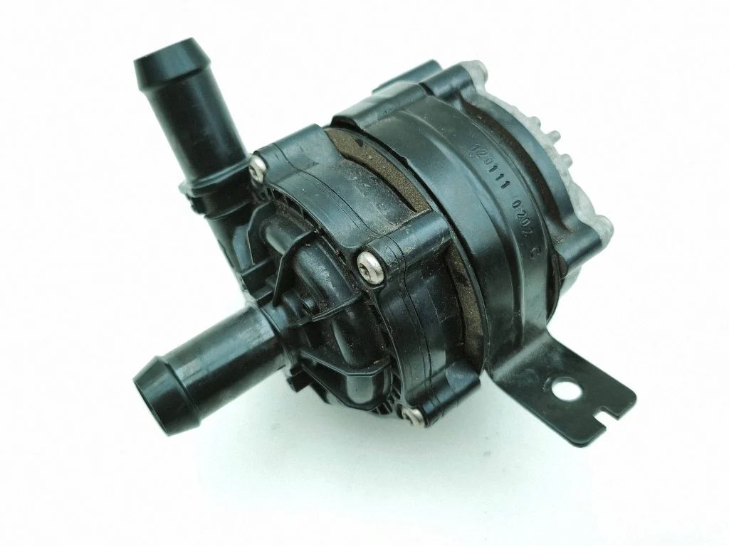 Electric auxiliary coolant/water pump – Ford Mustang Mach-E (2020-)