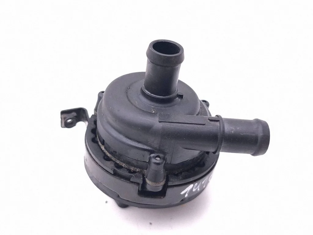 Electric auxiliary coolant/water pump J9D38501AA