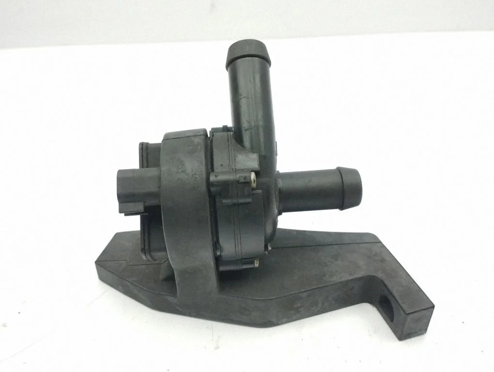 Electric auxiliary coolant/water pump 4R8318D473AD