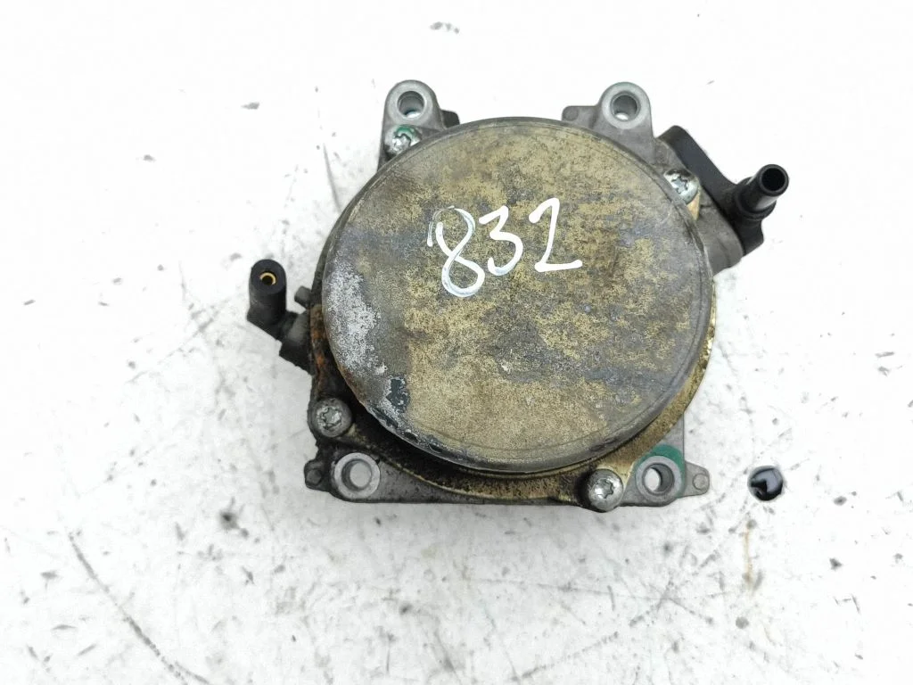Vacuum pump