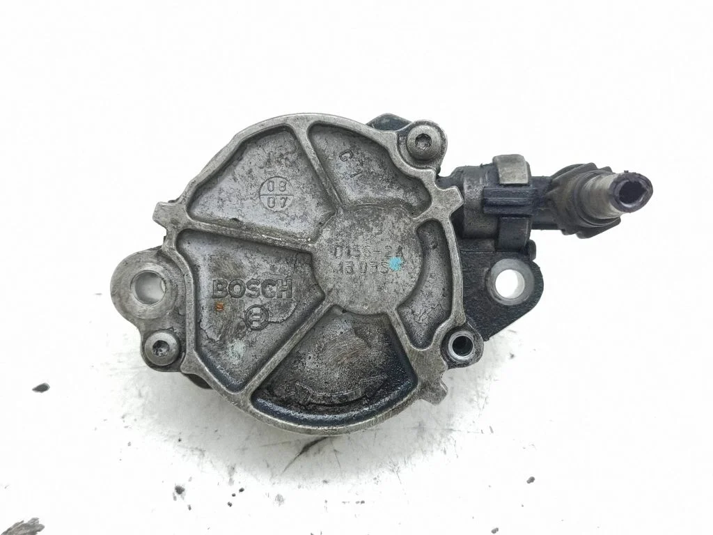 Vacuum pump D1562A1303S