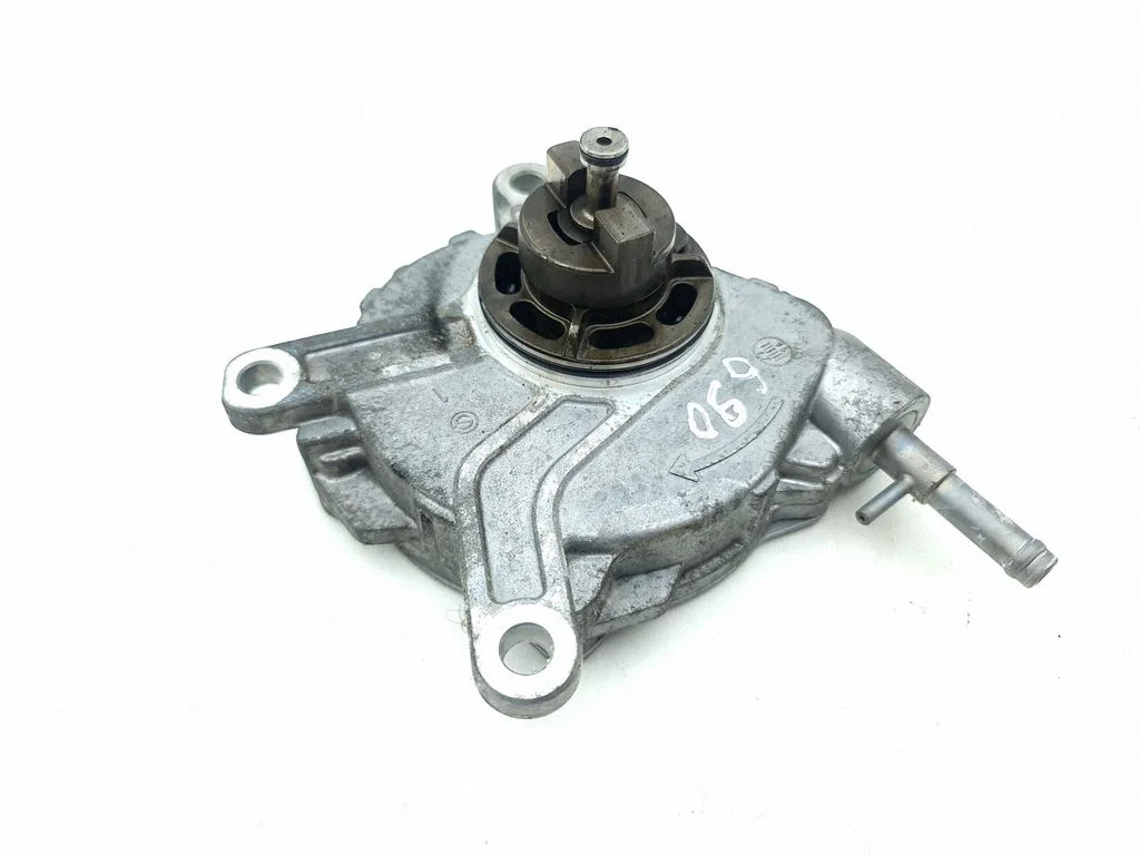 Vacuum pump 26081402