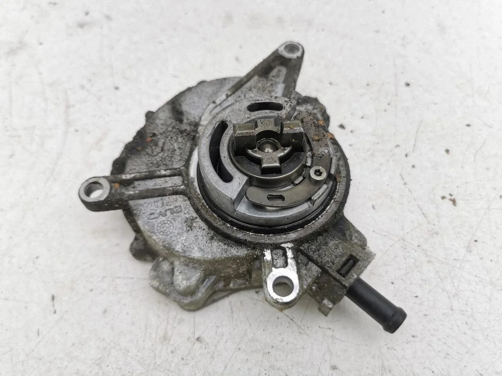 Vaakumpump 36300RL0G012M2