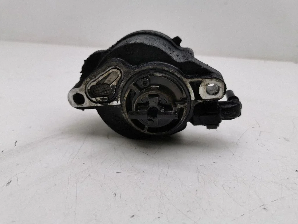 Vacuum pump