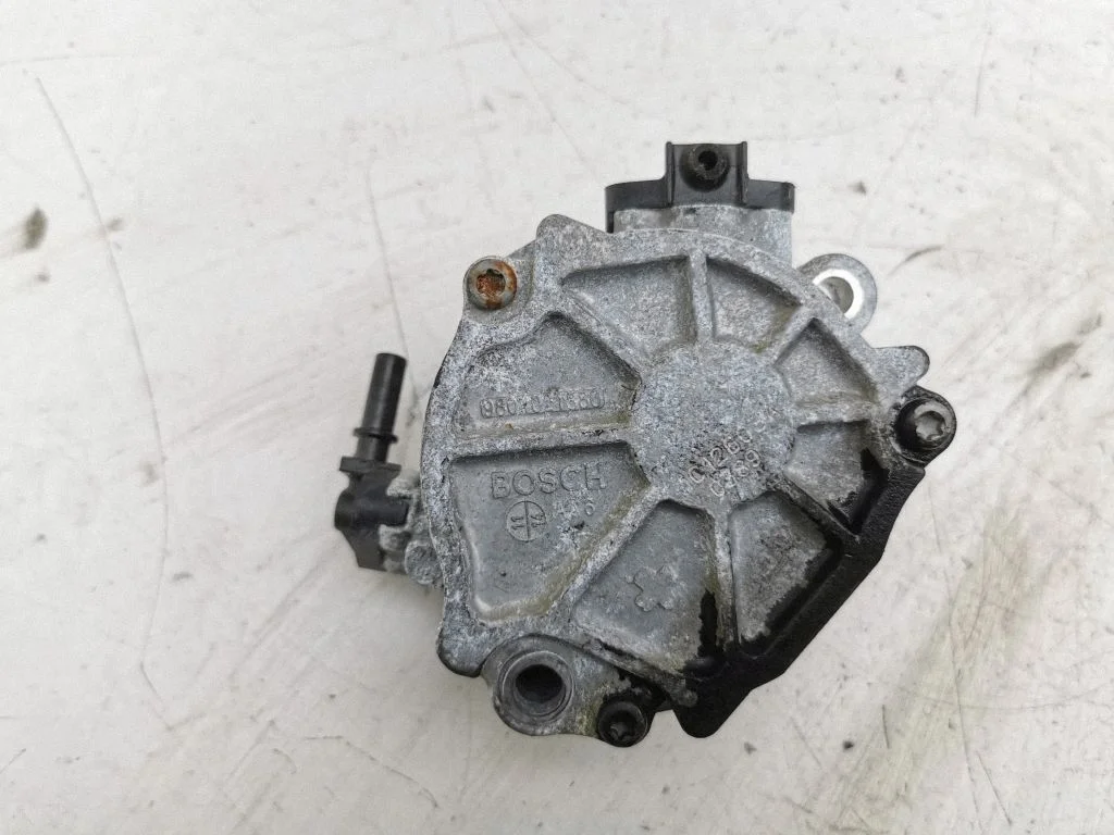Vacuum pump 9804021880