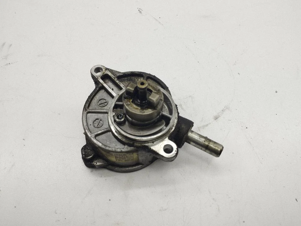 Vacuum pump A6462300365