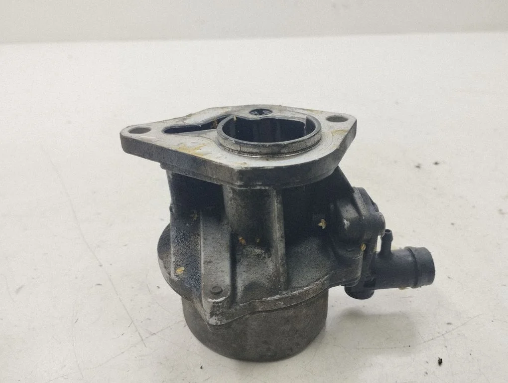 Vacuum pump