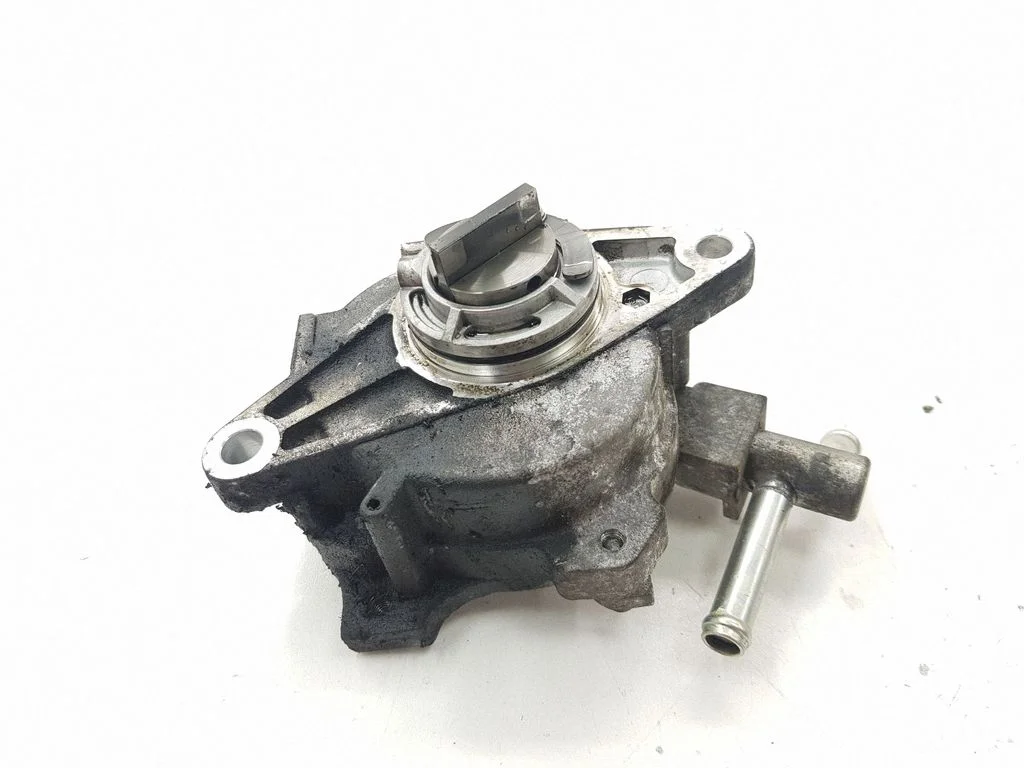 Vacuum pump 1633326