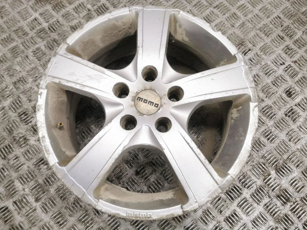 R16 valuvelg (-veljed) – Toyota Corolla Verso AR10 (2004-2009)