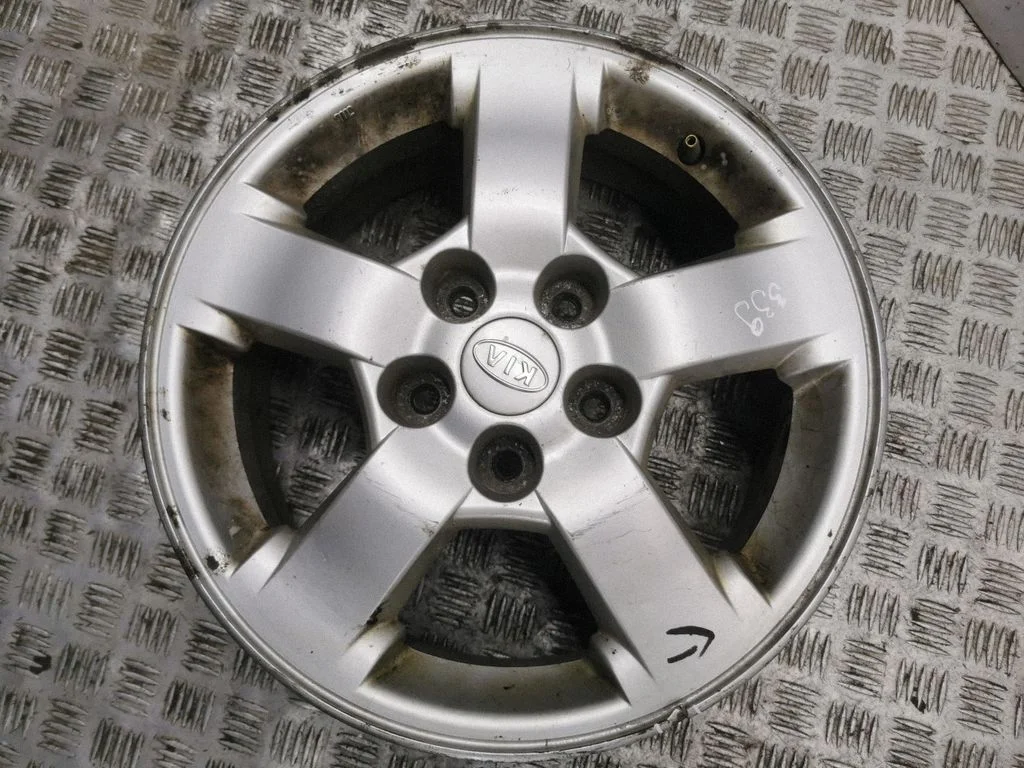 R16 alloy rim 529100Z200