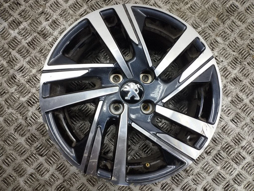 R16 alloy rim 9829566277