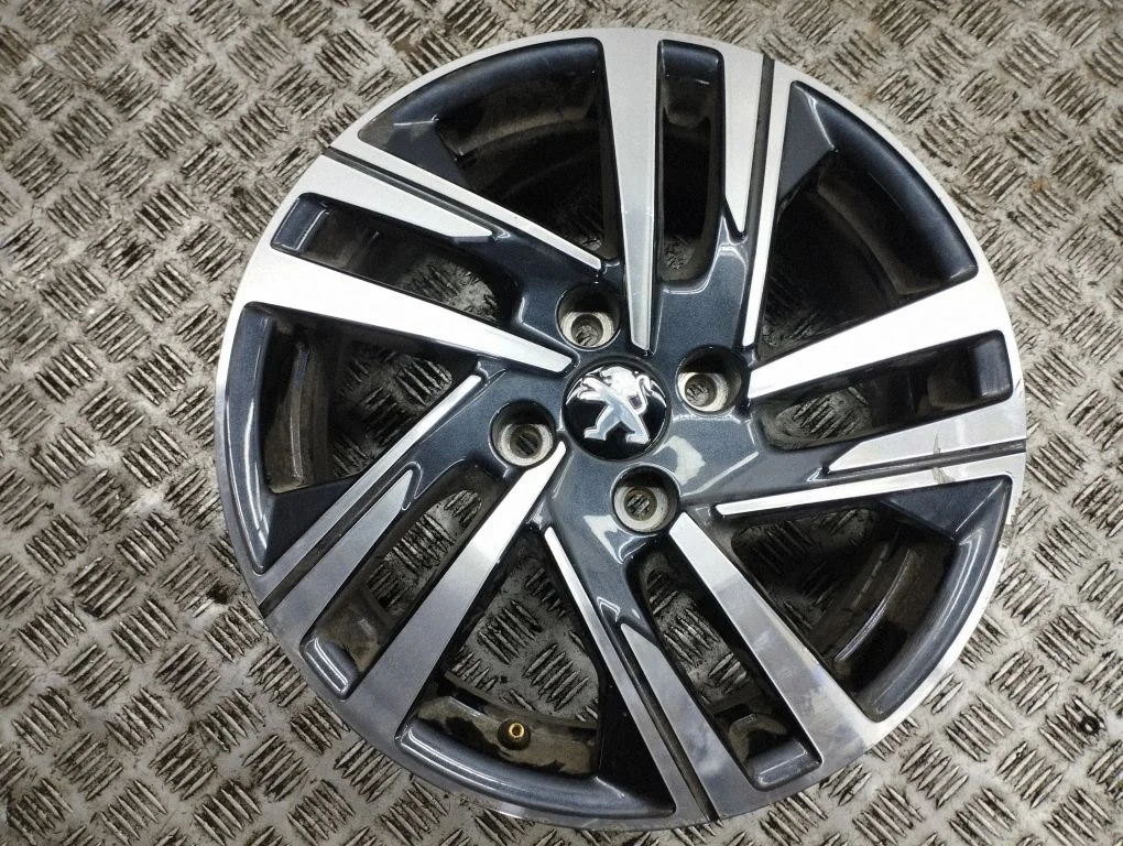 R16 alloy rim 9829566277