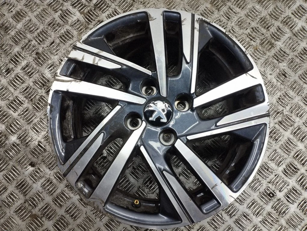 R16 alloy rim 9829566277