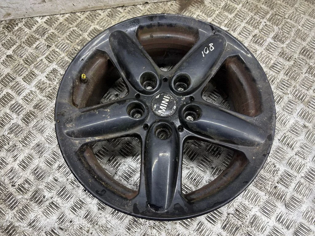 R16 alloy rim 9803720