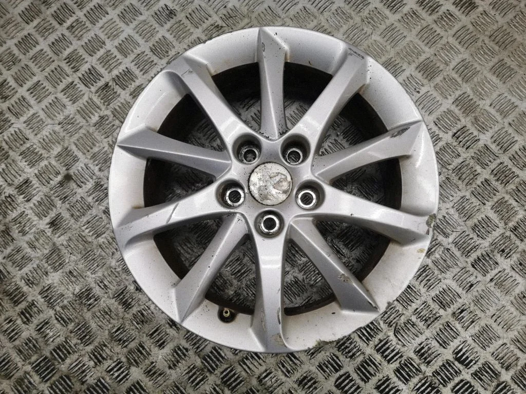 R16 alloy rim 9671400880