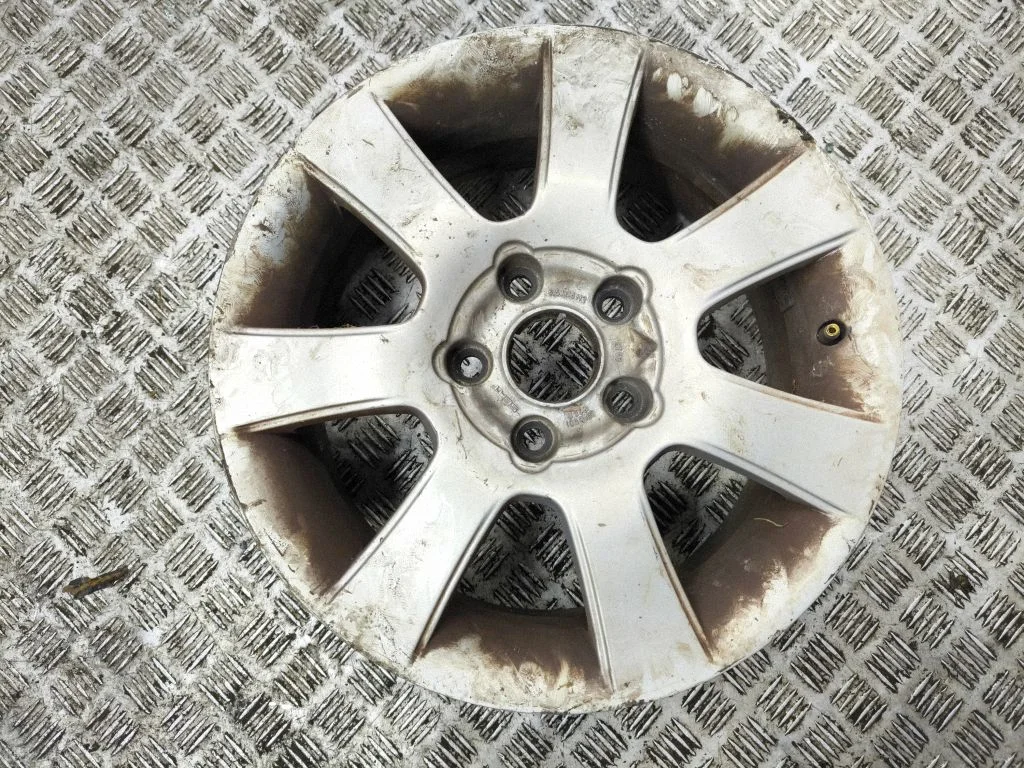 R16 valuvelg (-veljed) – Seat Altea XL (2004-2015)