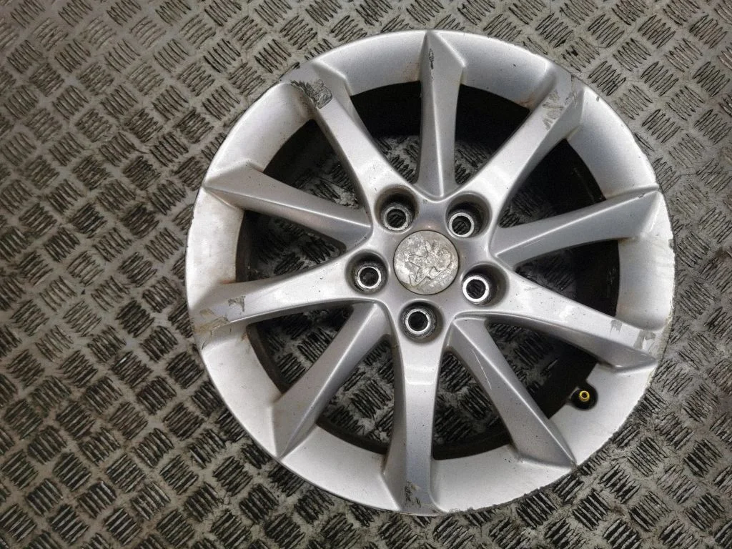 R16 alloy rim 9671400880