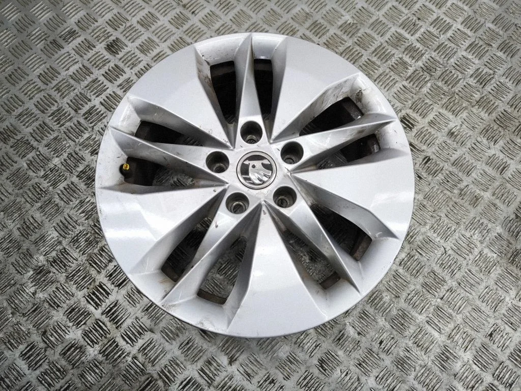 R16 alloy rim 5E3601025AH