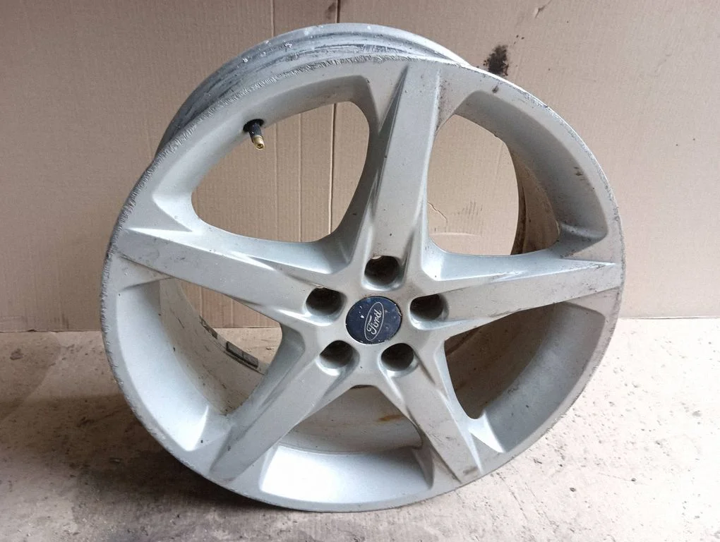 R16 alloy rim – Ford Focus (2010-2017)