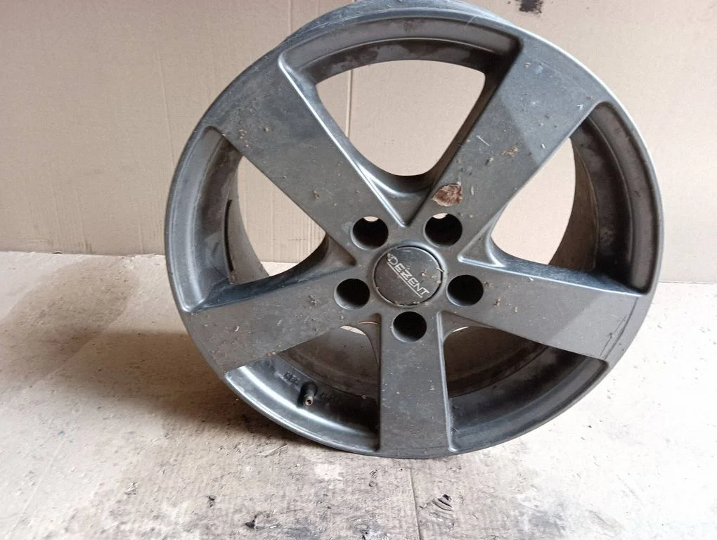 R16 valuvelg (-veljed)