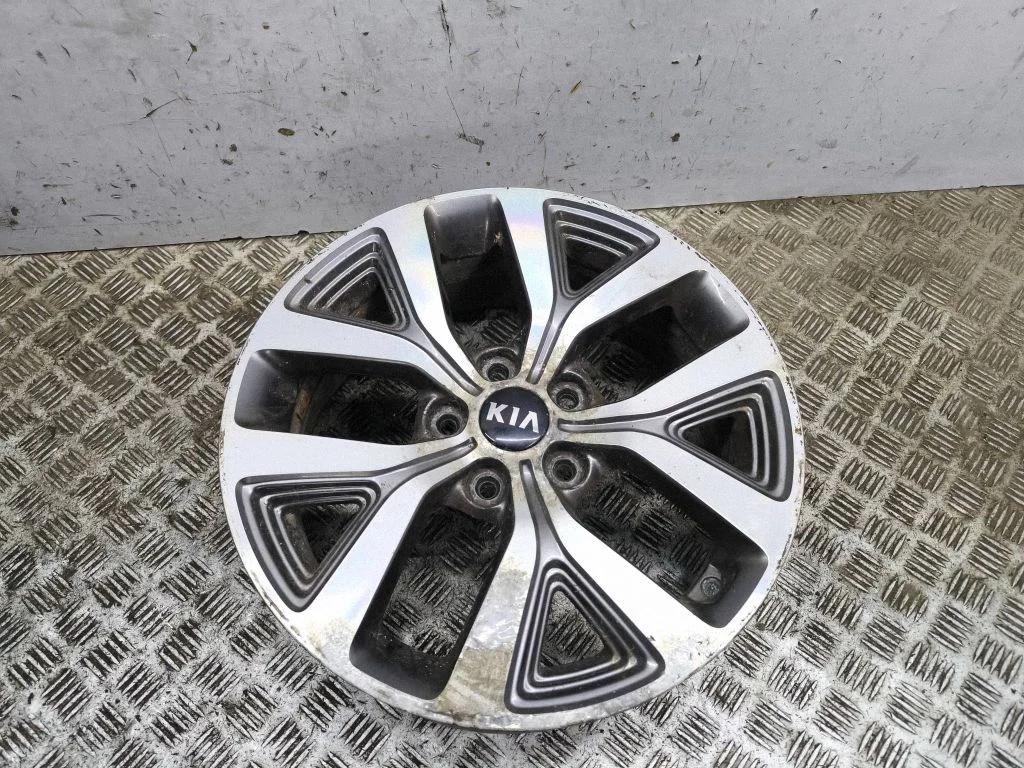 R17 vieglmetāla disks (-i) 529103W610